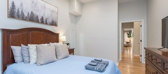 Conductor's Suite at the Depot in charming Shenandoah