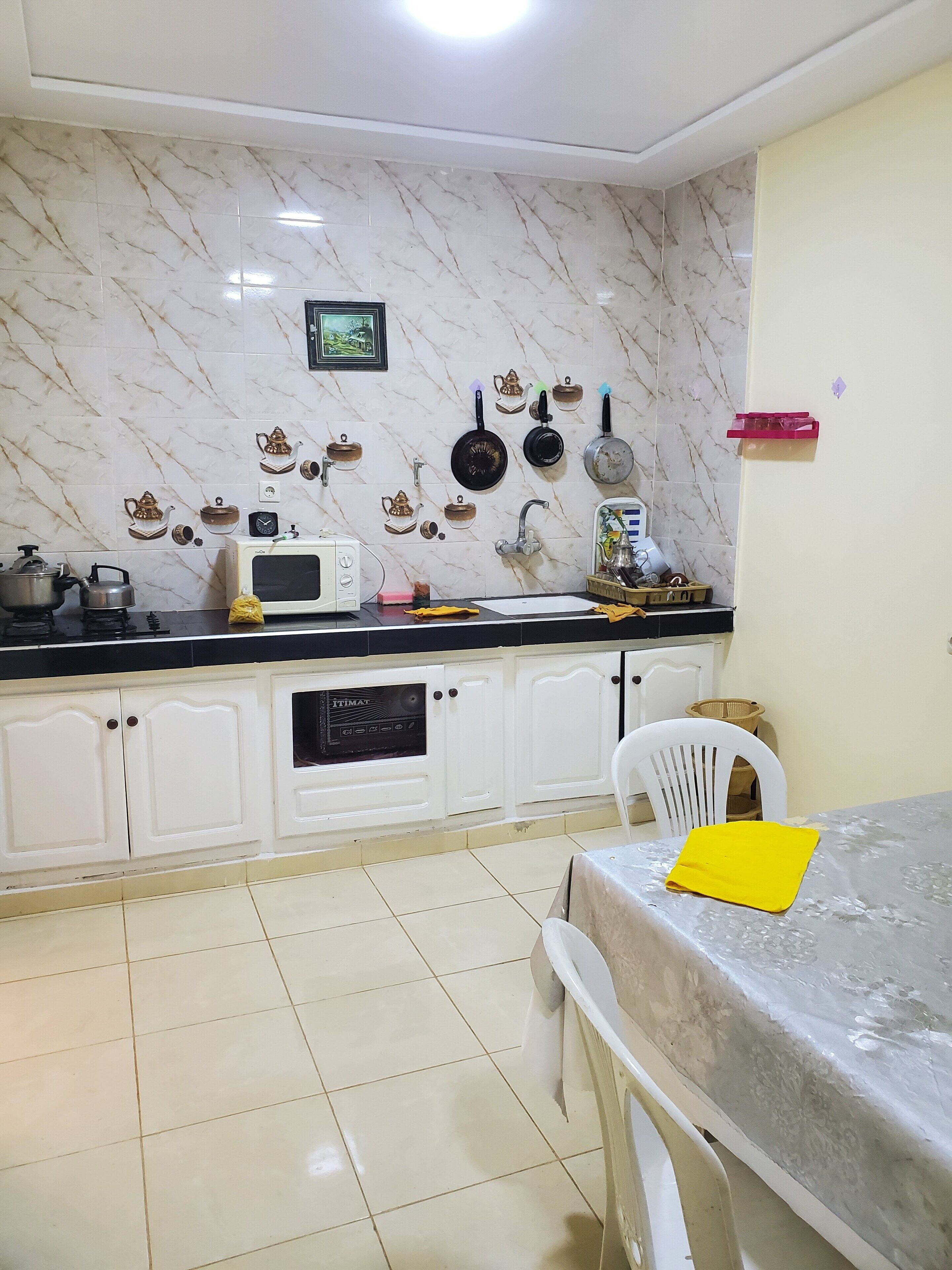 Private kitchen