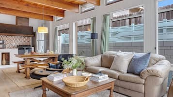 Σπίτι (4 Bedrooms) | Εσωτερικοί χώροι