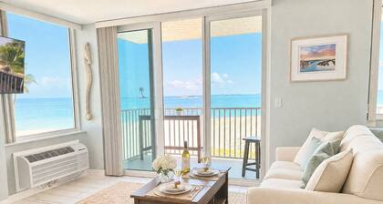 Direct ocean view, pickle ball, 1-bedroom condo on Fort Myers Beach