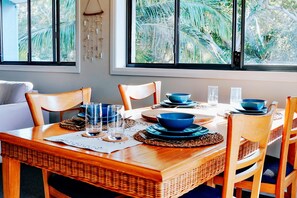 Dining - Coastal Bliss at Flynns (Port Macquarie)