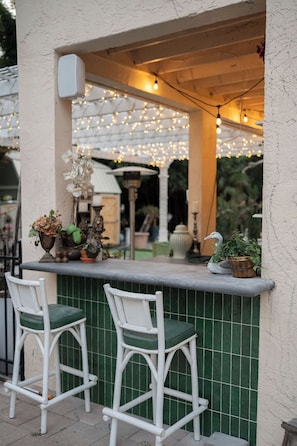 Bar (on property) - Naples Resort Estate - 8BR, Pool, Pickleball, Sauna and Cold Plunge, Sleeps 16+ (Naples)