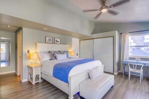 House, Multiple Beds, Balcony, Partial Ocean View