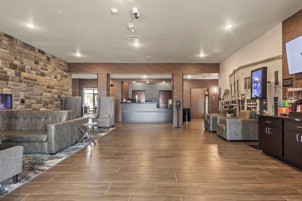 Cobblestone Hotel & Suites - Foley