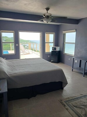 4 habitaciones, tabla de planchar con plancha, wifi y ropa de cama