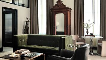 Premium bedding, minibar, in-room safe, individually decorated