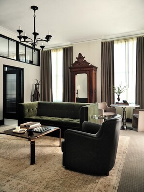 Literie de qualité, minibar, coffre-fort pour ordinateur portable