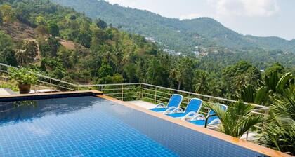 Stunning condo in Chaweng Village with Sea View