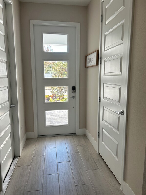 Interior - Charming 3-bedroom townhome with WiFi, AC in Reunion Resort, Kissimmee, FL
(Kissimmee)