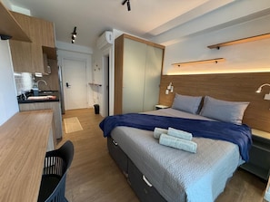 1 habitación, cortinas blackout y wifi gratis 
