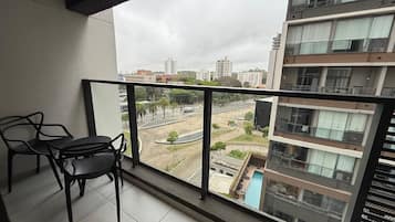 Apartamento grand | Opções para refeição ao ar livre