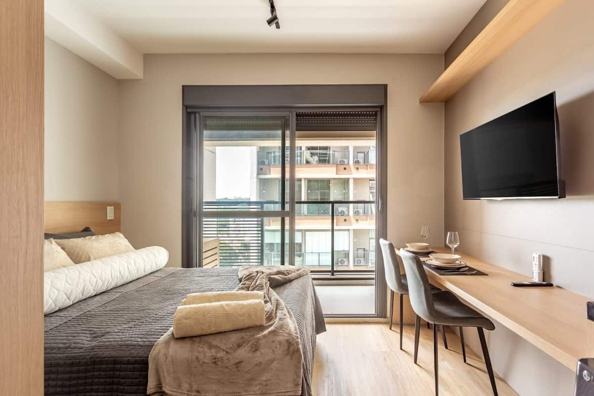 1 chambre, rideaux occultants, Wi-Fi gratuit