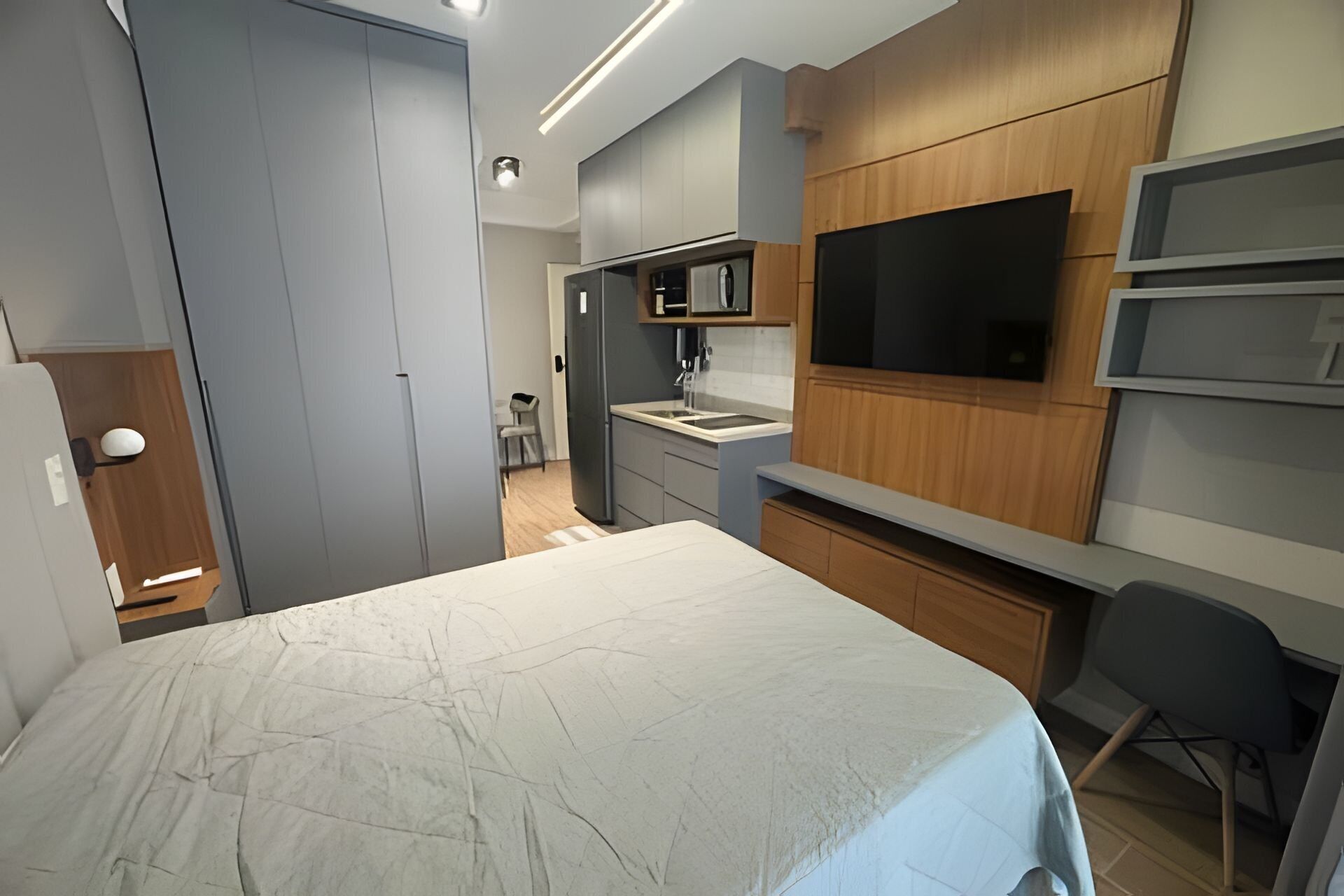 Comfort Apartment | 1 bedroom, blackout drapes, WiFi (free), bed sheets