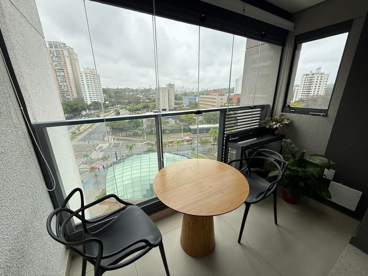 Apartment | Dining