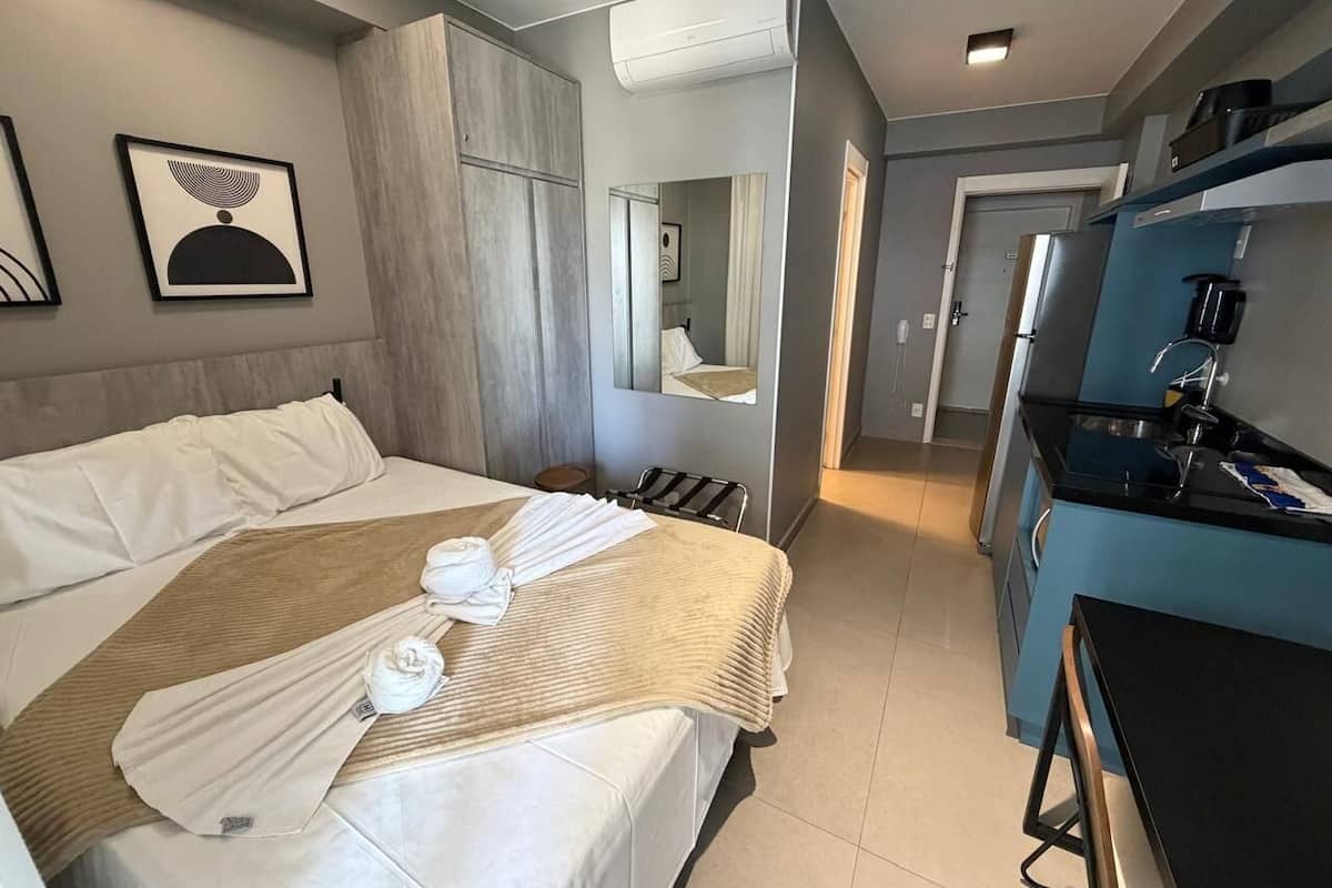 Apartamento executivo | 1 quarto, cortinas blackout, Wi-Fi de cortesia