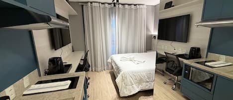 Design Apartment | 1 bedroom, blackout drapes, free WiFi