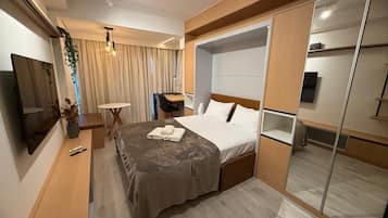 Senior Apartment | 1 bedroom, blackout drapes, free WiFi
