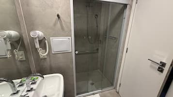 Executive Apartment | Bathroom