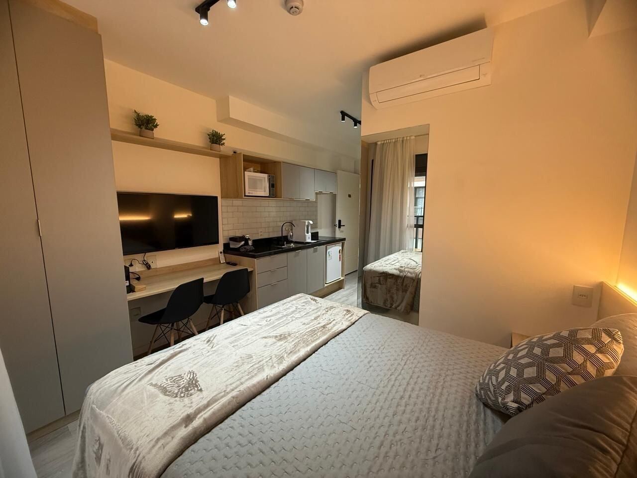 Romantic Apartment | 1 bilik tidur, langsir/tirai gelap terus, Wi-fi percuma 