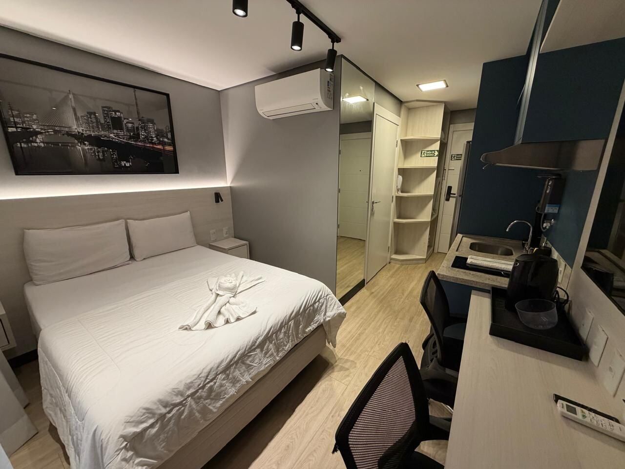 Design Apartment | 1 bedroom, blackout curtains, free WiFi