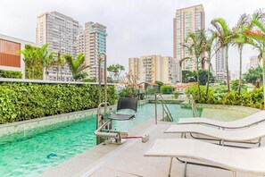 Indoor pool - Haus Mitre Residences (São Paulo)