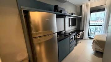 Executive Apartment | 1 bedroom, blackout curtains, free WiFi