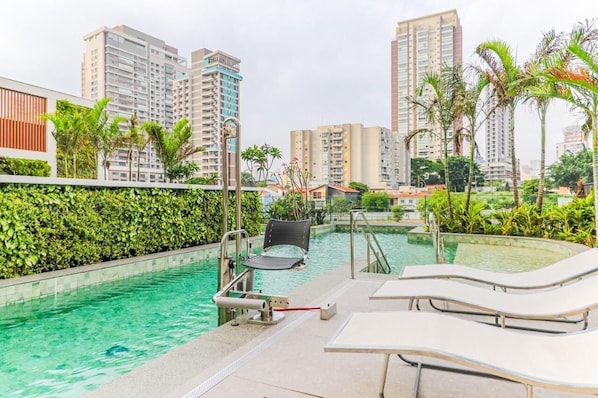 Piscine couverte
