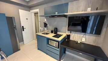 Traditional Apartment | Private kitchen