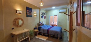 4 多间卧室、熨斗/熨衣板、WiFi、床单