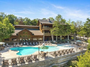 Indoor pool, a heated pool - 2BR Village At Indian Point 1104 near SDC - Free Tickets Daily up to $500 (Branson)