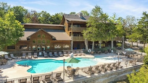 Unclassified image, 5 of 20, button - 2BR Village At Indian Point 1208 near SDC - Free Tickets Daily up to $500 (Branson)