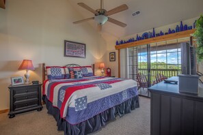 2 soverom, strykejern/-brett, reiseseng for barn og wi-fi (inkludert)