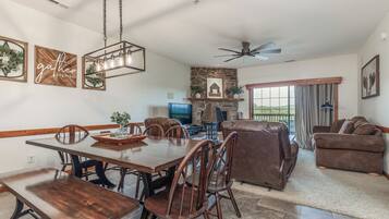 Smart TV, fireplace, DVD player, video library