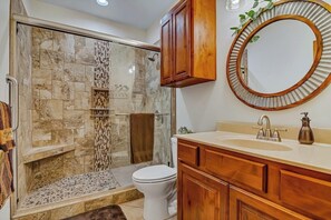 Shower, jetted bath, hair dryer, towels