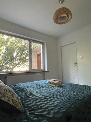 1 bedroom, desk, WiFi, bed sheets - Wilanów Villa in Warsaw  (Warszawa)