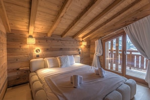 4 chambres, fer et planche à repasser, Wi-Fi, literie fournie