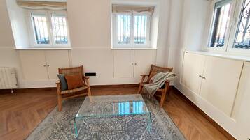 House | 1 bedroom