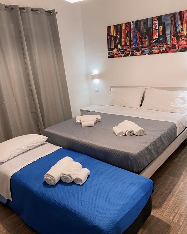 1 bedroom, WiFi, bed sheets