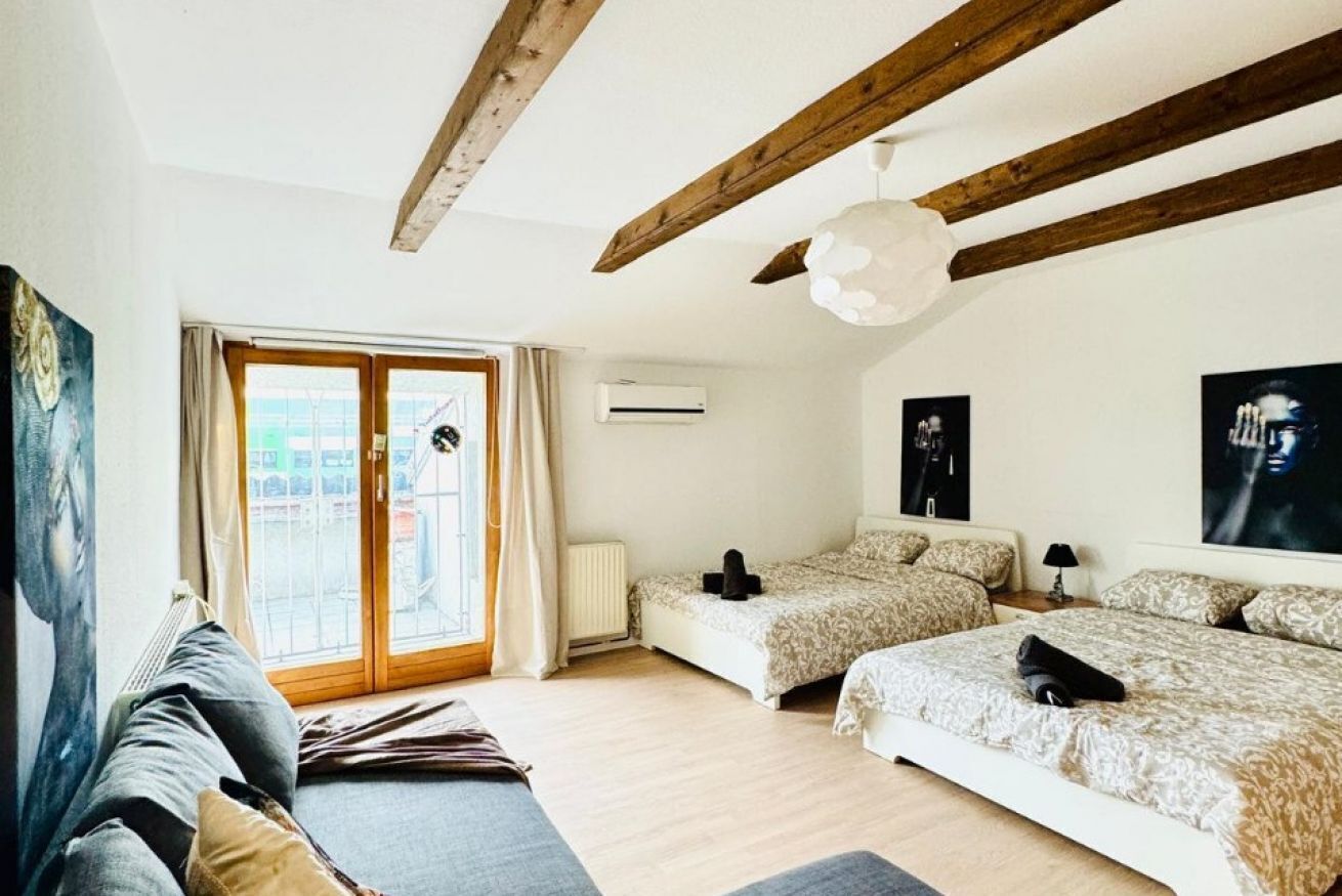 1 quarto, roupa de cama