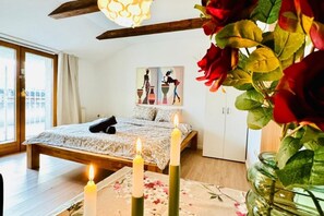 1 dormitorio y ropa de cama