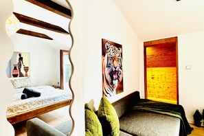 1 soveværelse, sengetøj