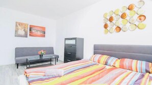 Room - Charming Central Room; 15-Min Walk to Prater (Wien)