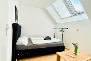 1 chambre, Wi-Fi, draps fournis