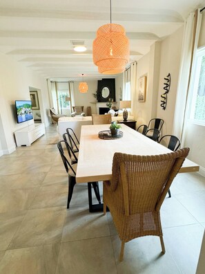 Dining - Casa Gables - Coral Gables (Coral Gables)