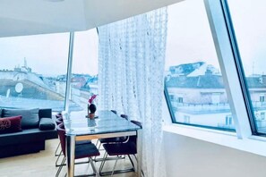 Interior - Delightful 2 Level 2BR Apt in central location (Wien)