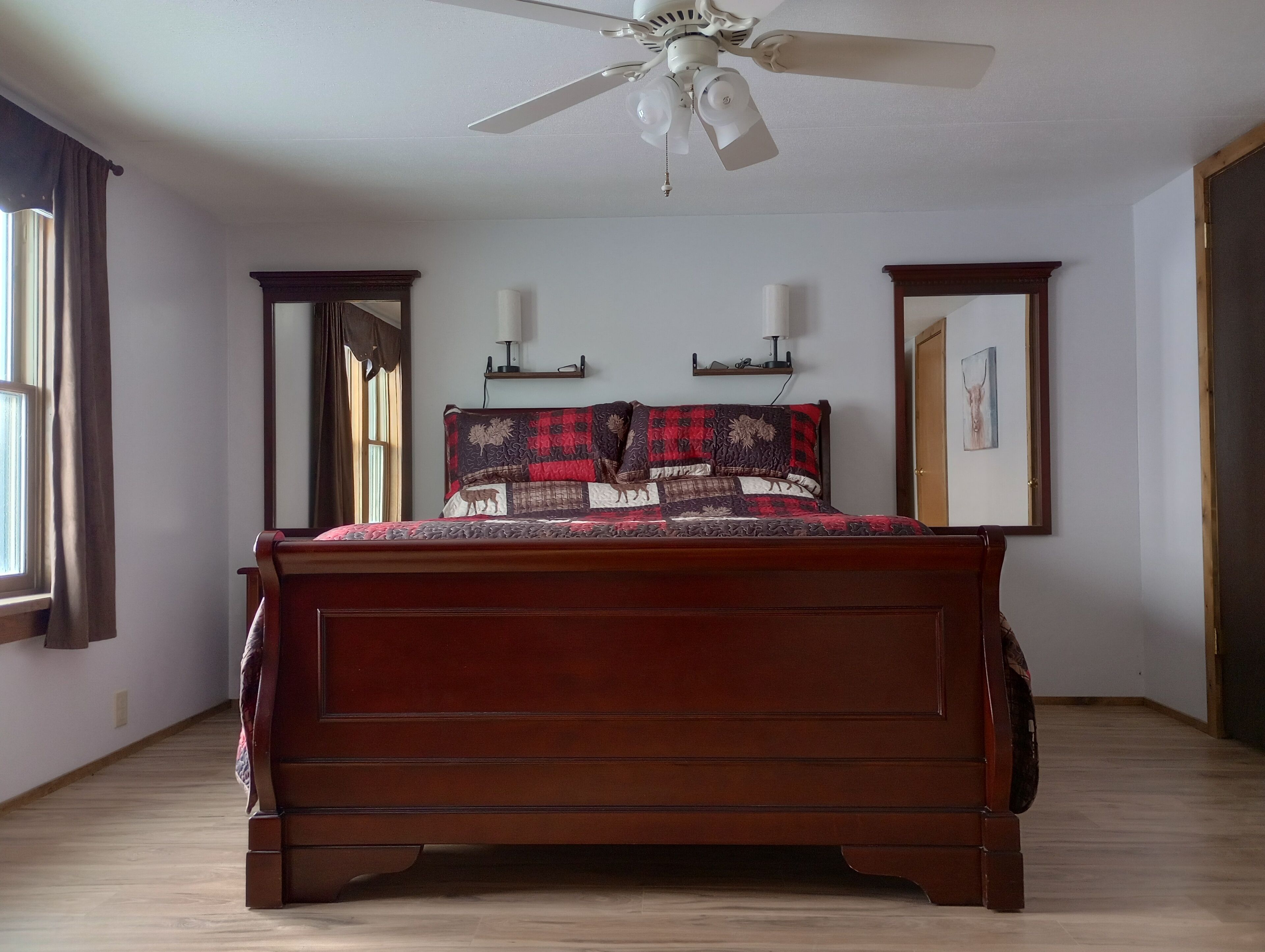 3 bedrooms, in-room safe, desk, iron/ironing board