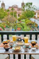 Free daily full breakfast