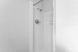 Shower, towels