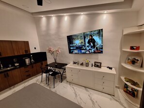 1 Schlafzimmer, Schreibtisch, kostenloses WLAN, Bettwäsche