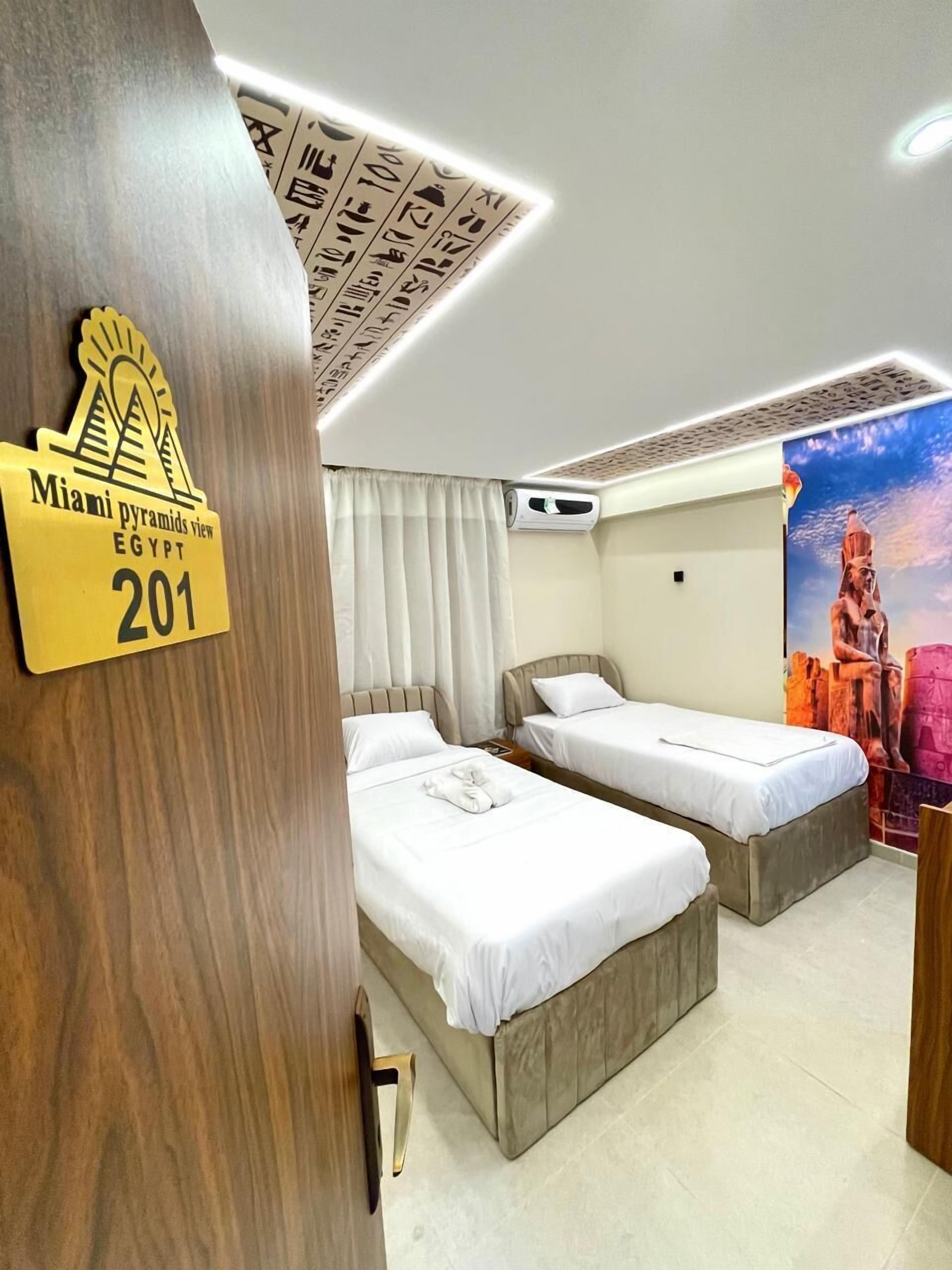 Foto - Miami Pyramids View